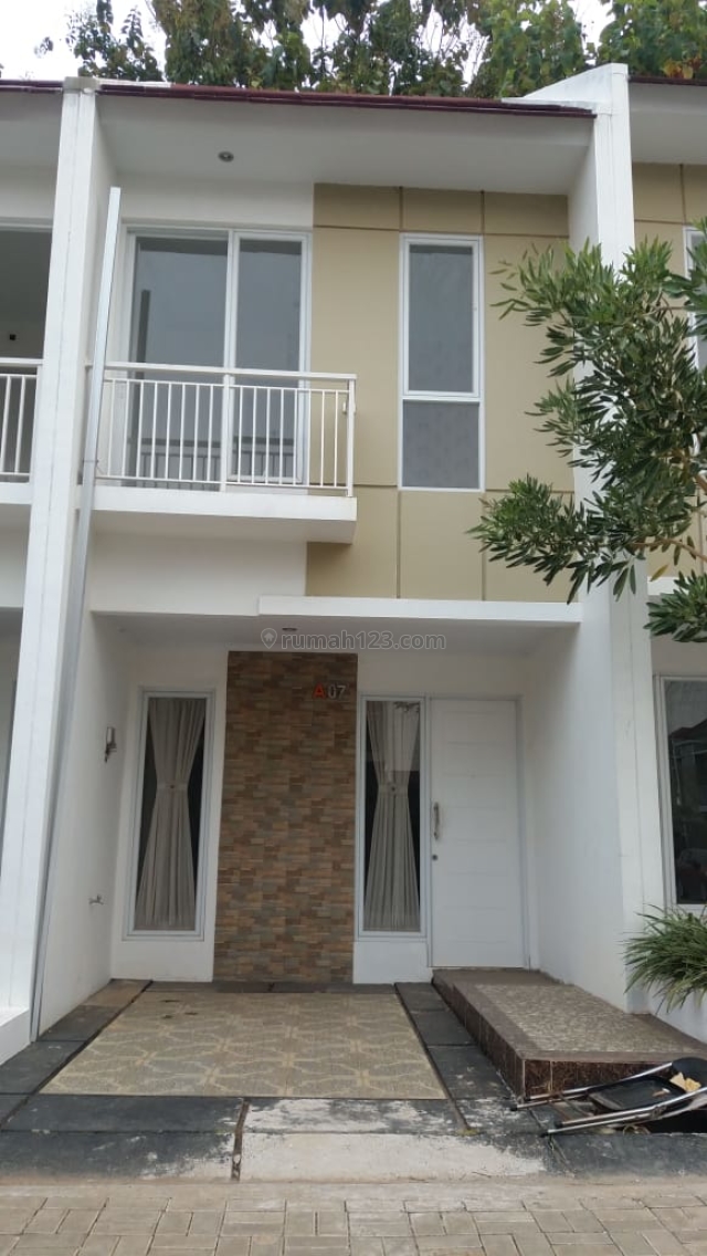 Rumah siap Huni dekat Bsd, BSD, Tangerang