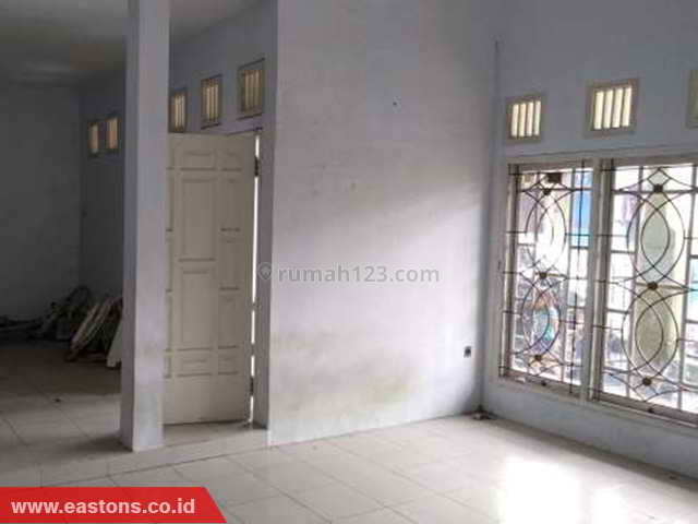 Rumah Dekat Ke Pintu Tol Cileduk Siap Huni (PD007958), Pesanggarahan, Jakarta Selatan