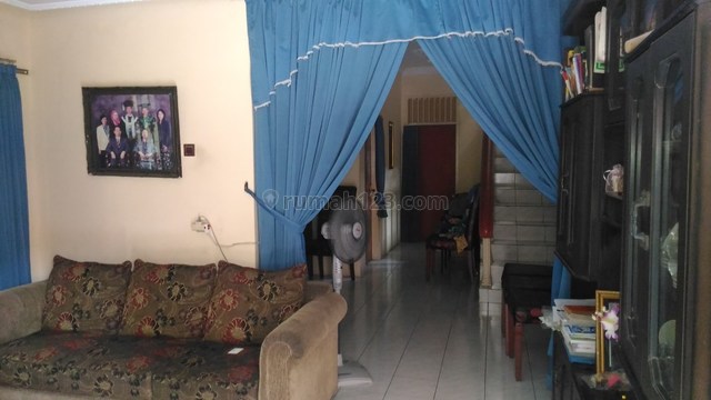 Comfort, nice, and beautiful house at Bendungan Hilir, Central Jakarta, perfect for your family or a small office, is ready to rent, Bendungan Hilir, Jakarta Pusat
