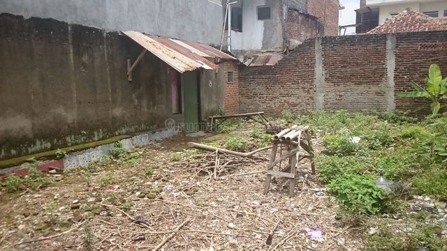 Tanah Dan Rumah Tua Di Tengah Kota Bandung, Pasir Kaliki, Bandung