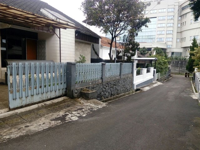 Rumah Strategis Dekat Tol Pasteur, Pasteur, Bandung