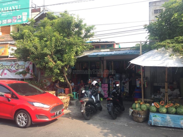 Rumah dekat pasar bulu, tengah kota, Barusari, Semarang