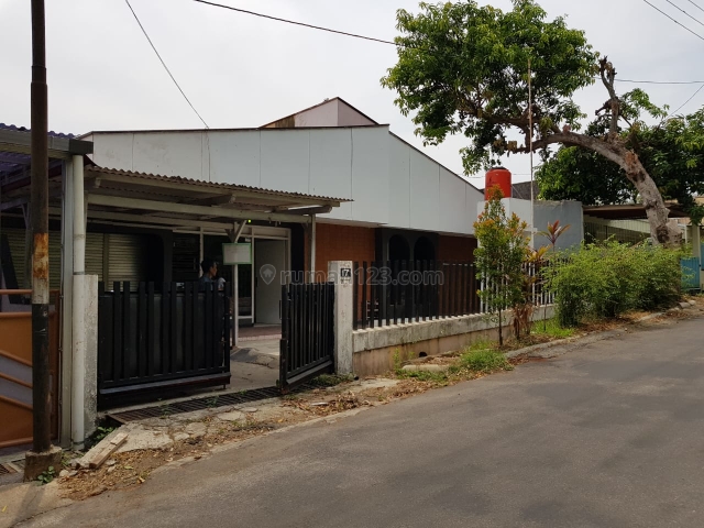 Rumah Aman Dan Nyaman Di Jl. Bukit Cengkeh Bukitsari , Semarang, Bukit Sari, Semarang