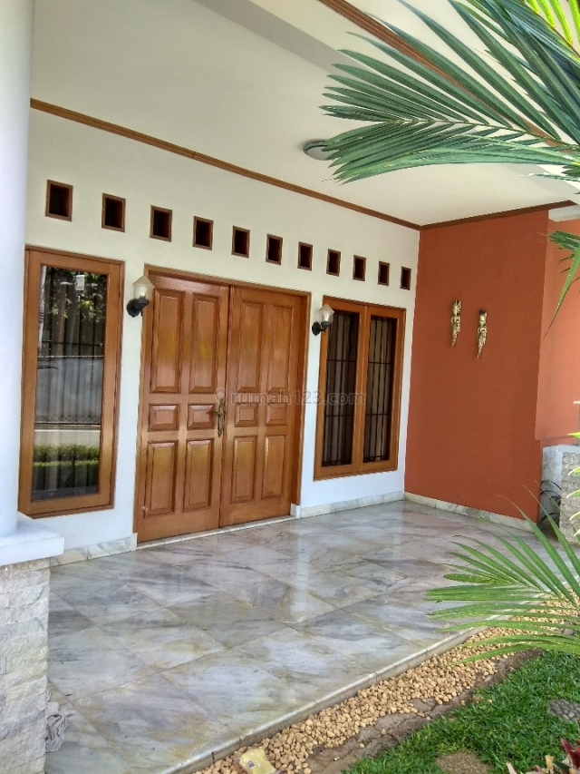 Rumah Bagus, Asri dan Cantik Di Cipete, Cipete, Jakarta Selatan