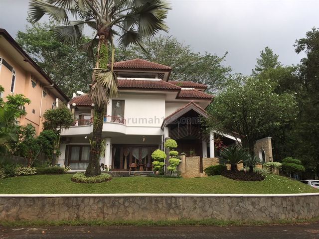 Rumah hoek siap huni Taman Tirta Golf, BSD Tangsel, BSD, Tangerang