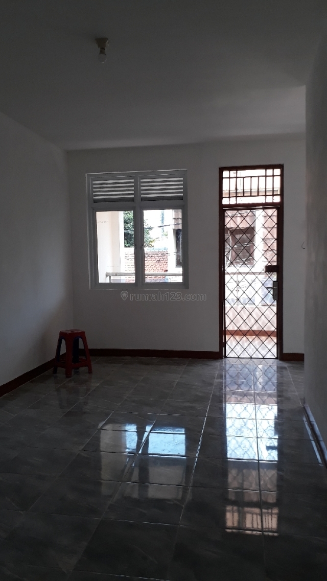 Rumah Siap Huni Di Tanjung Duren, Tanjung Duren, Jakarta Barat