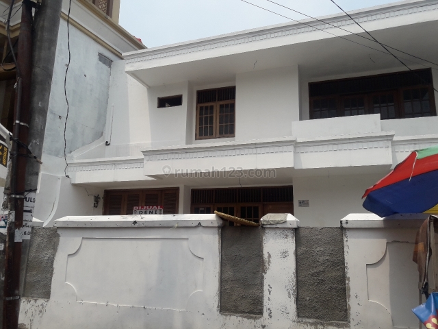 Rumah lokasi Pd.Pinang - Jaksel, strategis, cocok utk koskosan, usaha atau hunian, Pondok Pinang, Jakarta Selatan