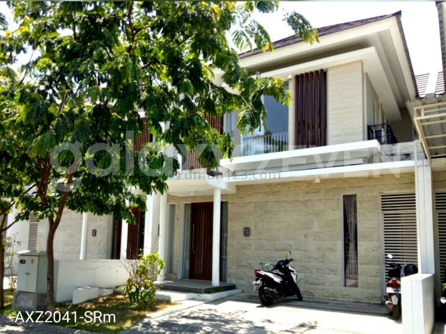 Rumah Minimalis Greenlake Citraland, Dukuh Pakis, Surabaya