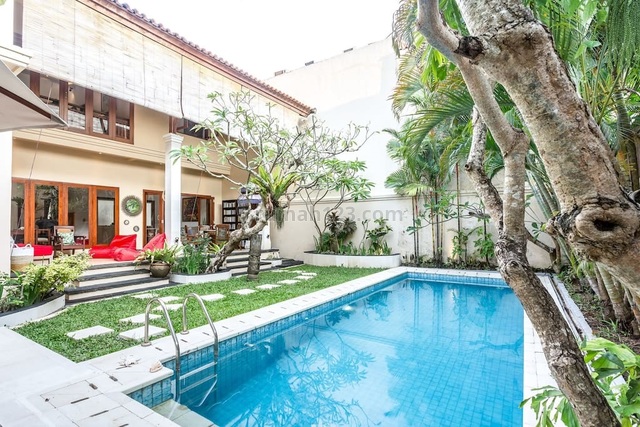 Villa In Prime Area Seminyak Walking Distance To The Beach, Seminyak, Badung