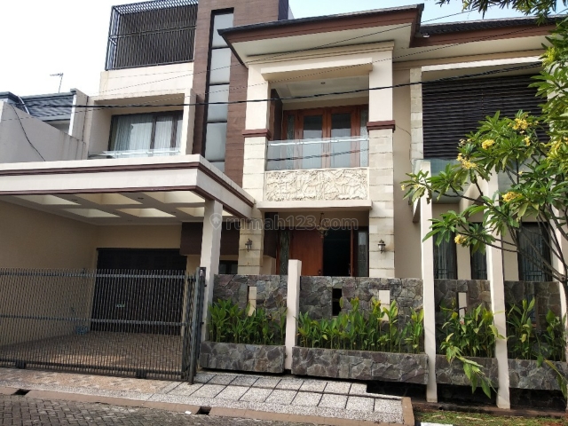 RUMAH BESAR DI KEMANG PRATAMA, BEKASI (bdm), Kemang Pratama, Bekasi