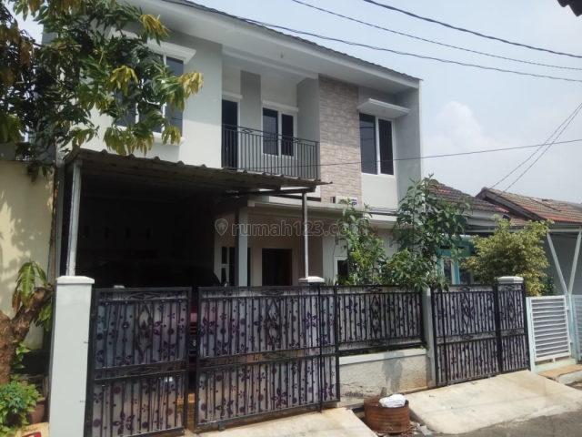 Rumah Dukuh Zamrud Blok M Pedurenan Bekasi, Bekasi Timur, Bekasi