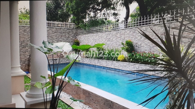 Rumah layak Huni di kawasan Elit Jl. Erlangga IV, Kebayoran Baru, Kebayoran Baru, Jakarta Selatan