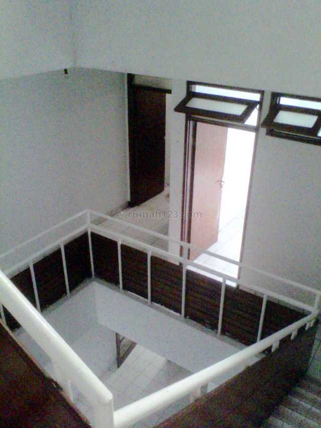 Ruko Strategis Di Karapitan Bandung, Lengkong, Bandung