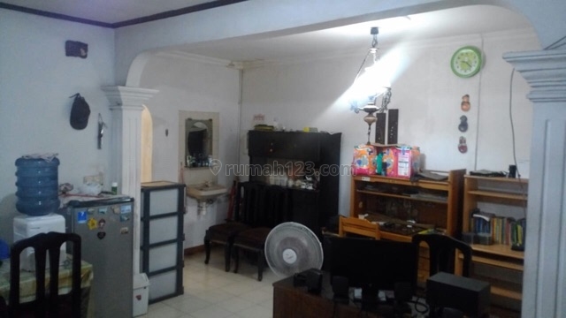 Rumah dekat Stasiun Pondok Ranji, Kampung Utan, Tangerang