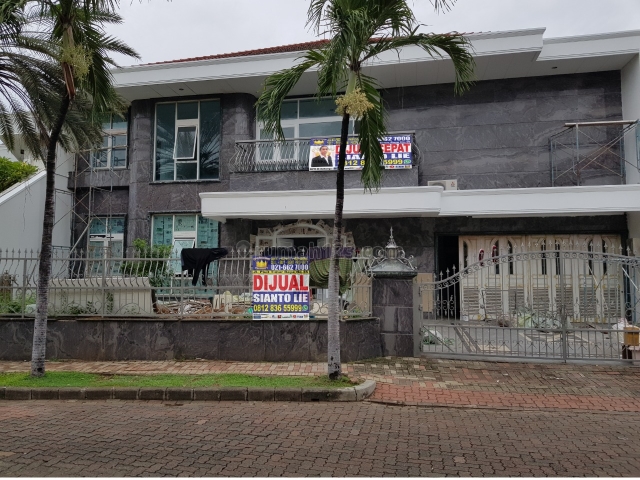 Rumah di Pantai Mutiara, Pantai Mutiara, Jakarta Utara