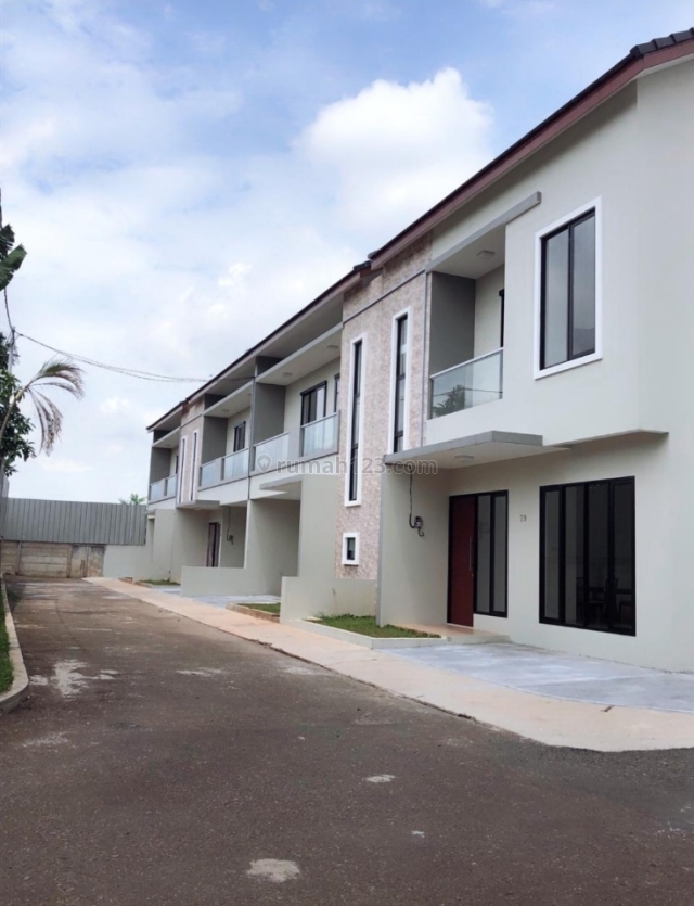 RUMAH 3 LANTAI SIAP HUNI DI LENTENG AGUNG, JAKARTA SELATAN (bdmn), Lenteng Agung, Jakarta Selatan