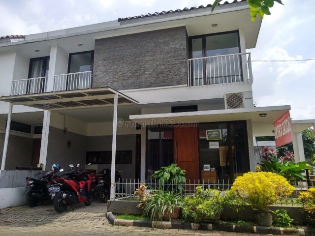 Rumah 2 lantai dalam cluster yang nyaman dan aman di ciganjur jagakarsa jakarta selatan, Ciganjur, Jakarta Selatan