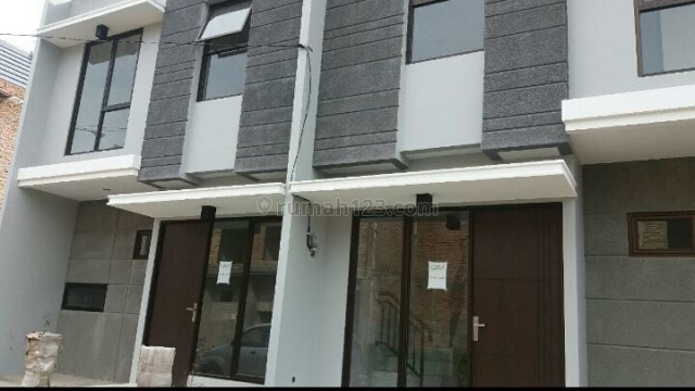 Rumah cluster murah hanya 8 unit di Cipadu Tanggerang, Cipadu, Tangerang