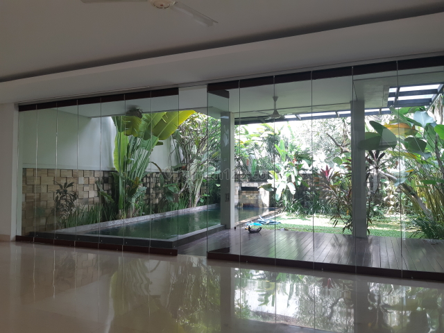 Rumah Cantik Mewah Asri nan Tenang., Kemang, Jakarta Selatan