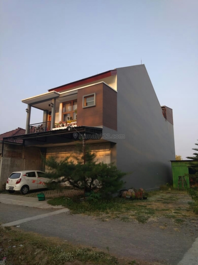 rumah cantik minmalis,bandara hanya 5 menitan, perbatasan solo,segera, Ngemplak, Boyolali