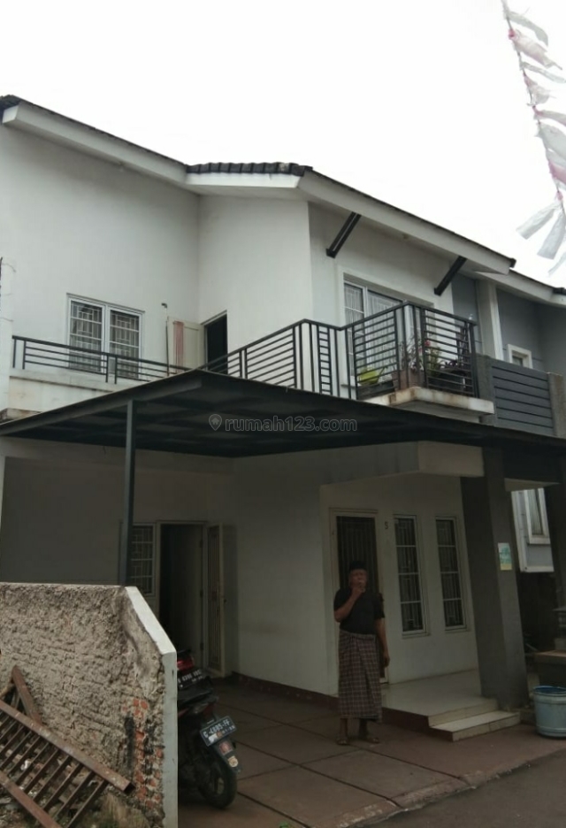 Rumah cluster 2 lantai kokoh, lokasi strategis, aman dan nyaman di cipadu, Tangerang. (ruby. 08159463846), Cipadu, Tangerang