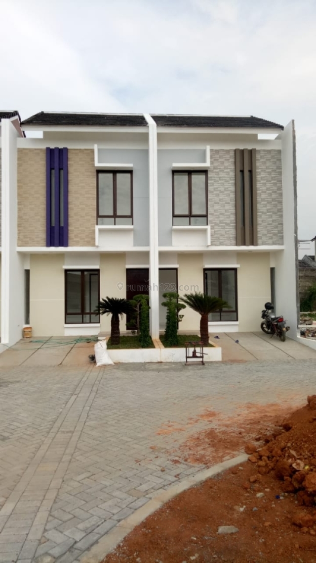 Rumah dekat lippo Karawaci Tangerang, Curug, Tangerang