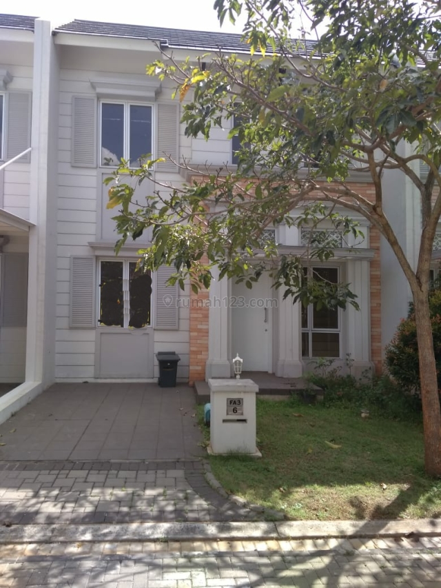 Rumah Cantik Nan Asri di Bsd City Greenwich Cluster Hylands( miri 2602), BSD City, Tangerang