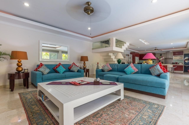 RUMAH STYLE VILLA MEWAH BIDADARI SEMINYAK KUTA BALI, Seminyak, Badung