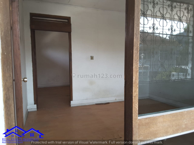 RUMAH DI CIATEUL BANDUNG PUSAT TIDAK BANJIR, BANGUNAN KOKOH DAN TERAWAT, COCOK UNTUK HUNIAN JUGA KANTOR, Ciateul, Bandung