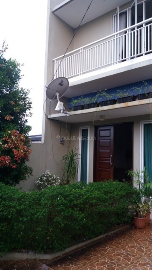 rumah second terawat strategis, Pondok Aren, Tangerang