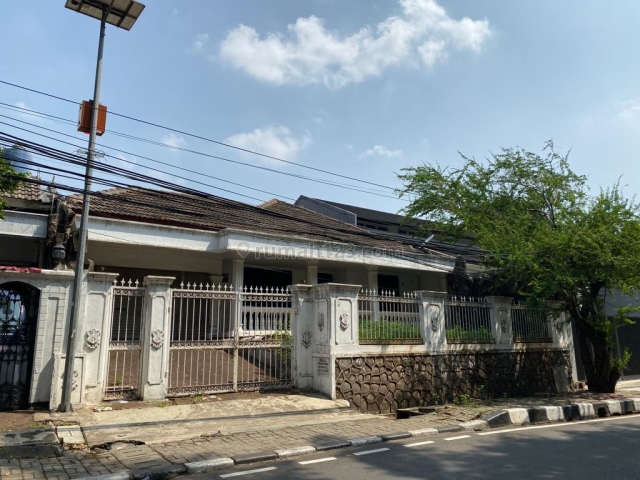 Rumah Turun Harga! Tebet Asem Baris Raya 100mtr Mt Haryono lt.361 cck kantor Termurah.pasaran 6.5, Tebet, Jakarta Selatan