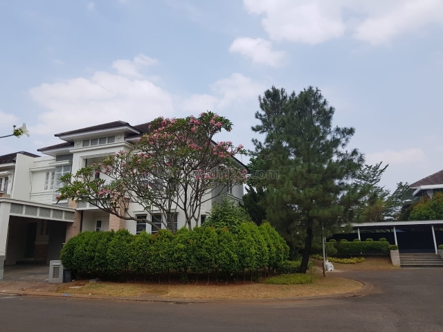 Rumah Cantik Desain Modern di BSD city, BSD Provance Parkland, Tangerang