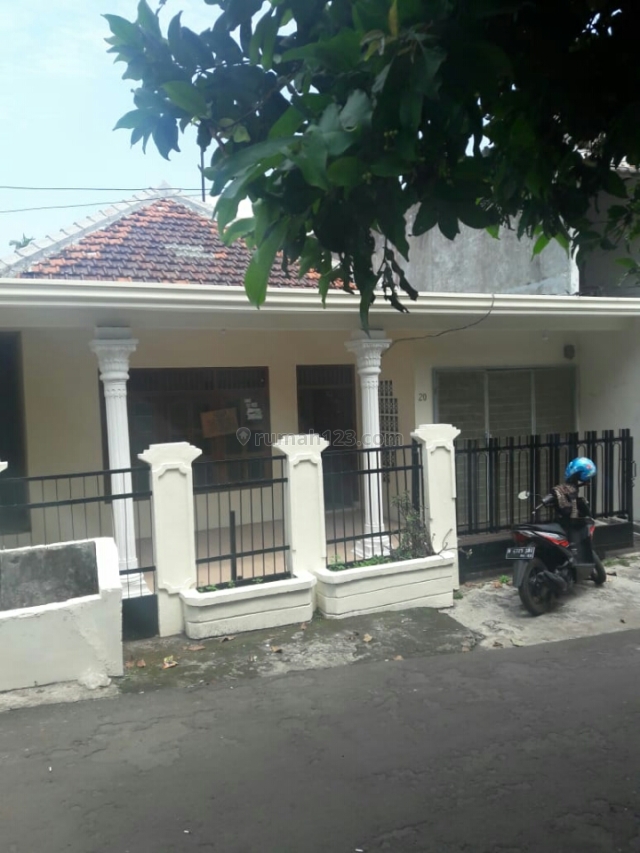 rumah baru renovasi, Cilandak, Jakarta Selatan