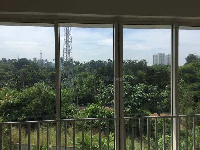 Rumah Siap Huni di Serenia Hills Unit Corner, Lebak Bulus, Jakarta Selatan