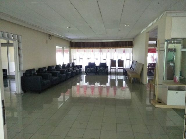 Rumah di lebak bulus,strategis , dekat stasiun Mrt, Lebak Bulus, Jakarta Selatan