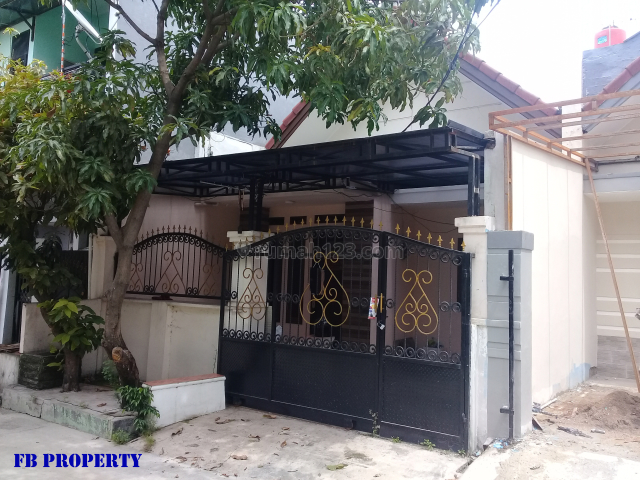Rumah Nyaman Minimalis di THB Bekasi (AY), Padurenan, Bekasi
