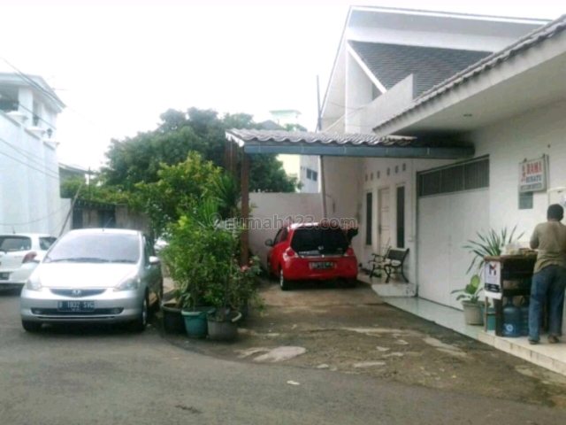 Rumah Tinggal + Tempat Usaha di Lokasi Komersil daerah Gandaria Kramat Pela Kebayoran Baru Jakarta Selatan, Gandaria, Jakarta Selatan