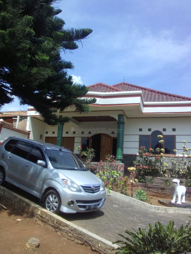 Beli Tanah Bonus Rumah Besar Nyaman Asri dan Kokoh, Cilengkrang, Bandung