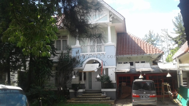 HUnian Nyaman dan bebas banjir di sektor IV.2 BSD, BSD Taman Edelweis, Tangerang