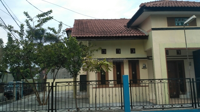 Rumah Sudah renovasi siap huni, Kopo, Bandung