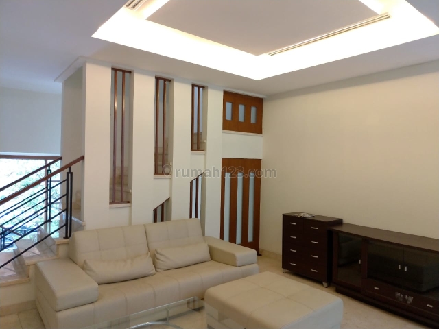Rumah Lux Minimalis Bale Pakuan Ciumbuleuit, Ciumbuleuit, Bandung