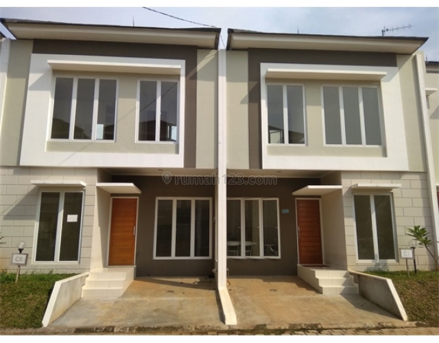 Rumah 2 Lantai Dekat Plaza Cibubur 800 Jutaan, Cibubur, Bekasi