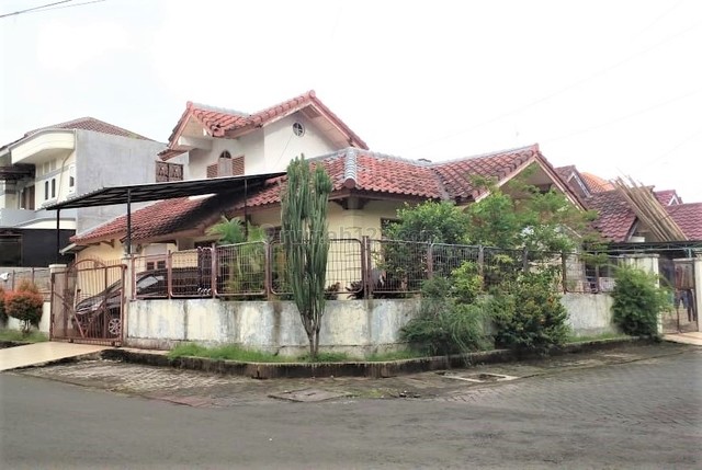 Citra Garden 1 Ext - Rumah dilokasi strategis, hoek *RWCG/2019/03/0005-GALLUC*, Kalideres, Jakarta Barat