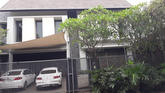 Rumah Mewah Exclusive, BSD Bukit Golf, Tangerang