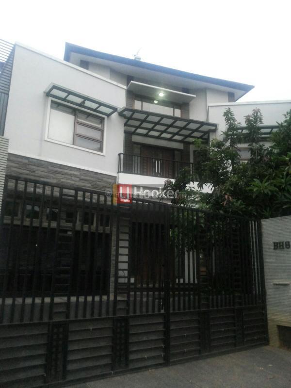 Rumah Di Bukit Gading Mediterania Kelapa Gading, Kelapa Gading, Jakarta Utara