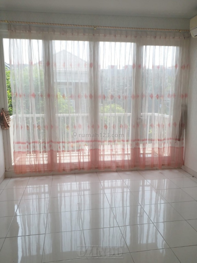 Cluster Palm Summarecon Bekasi (Sudah Renov) Dekat Sport Club, Summarecon Bekasi, Bekasi