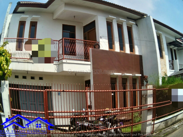 RUMAH DI REGOL BANDUNG PUSAT COCOK UNTUK DIJADIKAN TEMPAT TINGGAL & KANTOR, Regol, Bandung