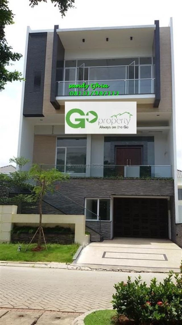 rumah minimalis modern di pik, Pantai Indah Kapuk, Jakarta Utara
