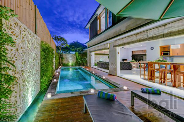 Luxury Villa In The Heart Of Legian - BEST DEAL - 695 - P, Legian, Badung