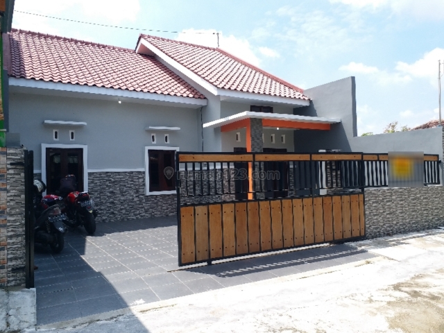 TURUN HARGA - Rumah Bagus Gress 153m2 Murah, Mojolaban, Sukoharjo